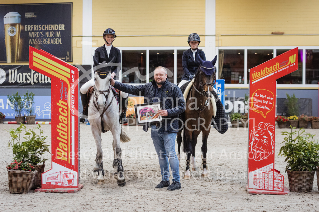 221023_Warstein_S1-Spr-337 | Deine schönsten Turniermomente als professionelle Fotos! Entdecke hochwertige Pferdesport-Fotografie im Online-Shop. Jetzt Fotos finden & bestellen!