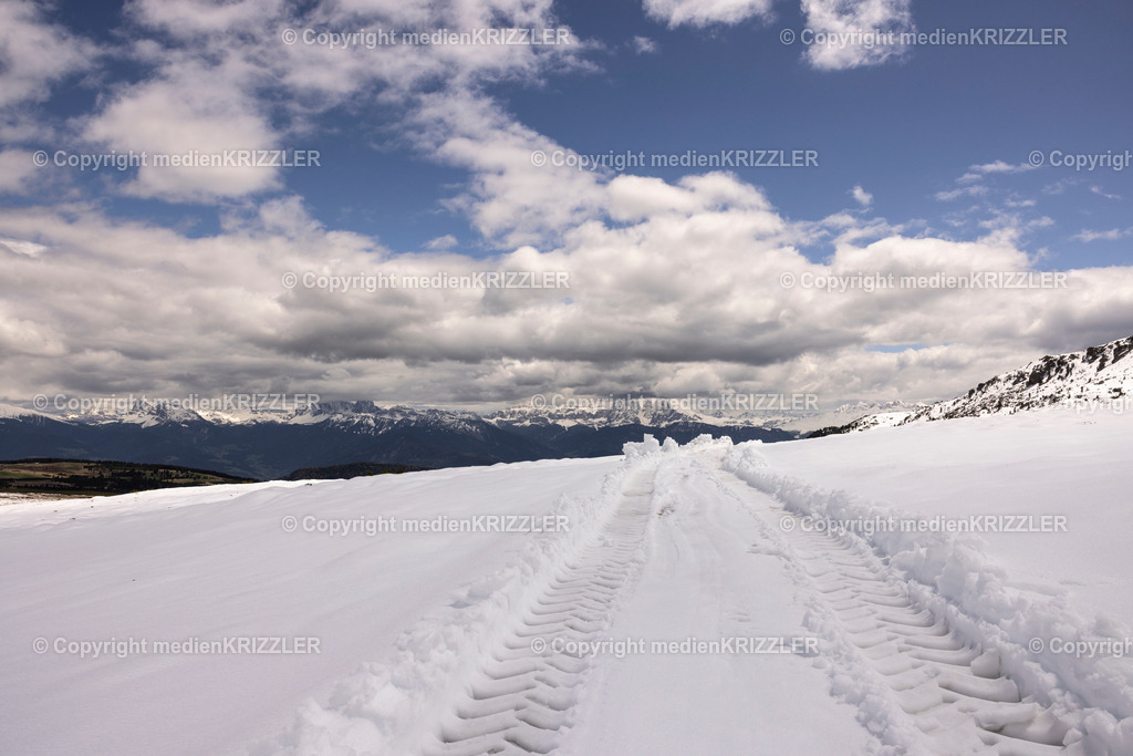 _J3A0825 | medienkrizzler - Realisiert mit Pictrs.com