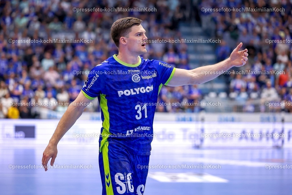 Gum30042601156 | 30.04.2026, Handball, 1. HBL, VfL Gummersbach - Frisch Auf! Göppingen, Saison 2025 / 2026 Herren, Schwalbe-Arena: Kay Smits (VfL Gummersbach #31) gestikulierend   