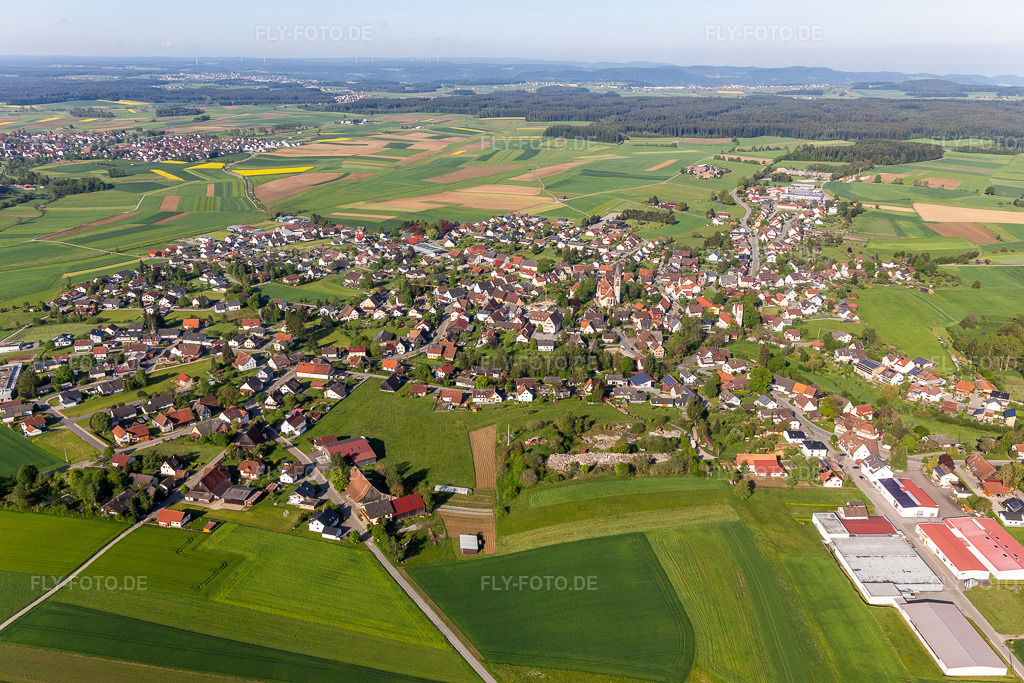 Luftbild: Ortsansicht im Ortsteil Winzeln in Fluorn-Winzeln im Bundesland Baden-Württemberg in Deutschland. Foto: IMG_114408.jpg vom 30.05.2019 durch Werner Riehm/FLY-FOTO.de