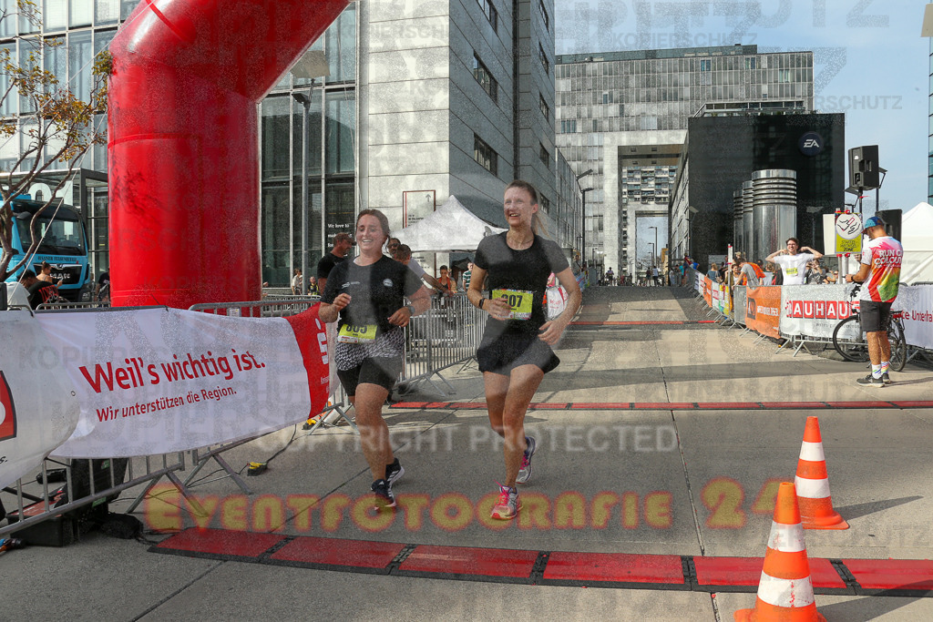 250920_1546_EX1_0621 | Sportfotografie im Rhein-Sieg Kreis, Köln, Bonn, NRW, Rheinland Pfalz, Hessen, etc. Unser Tätigkeitsfeld umfasst den Laufsport vom Volkslauf über den Marathon, Duathlon, Triathon bis zum Ultralauf wie Kölnpfad Ultra oder Schindertrail.