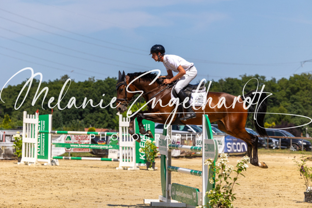 7I8A2900 | melanie-engelhardt-photography - Realisiert mit Pictrs.com