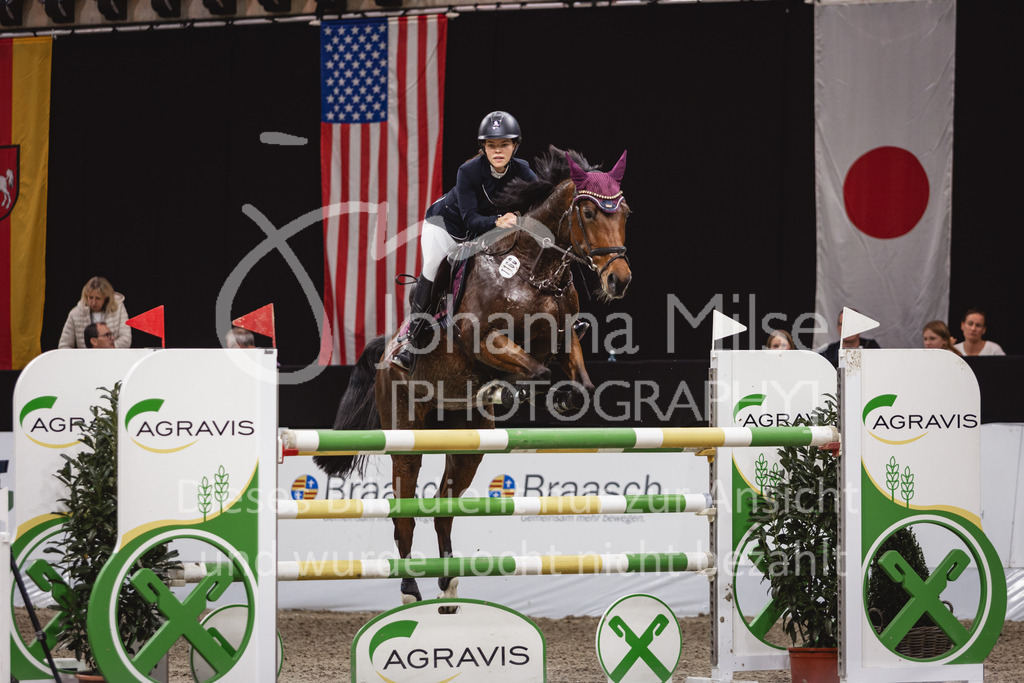 231028_Oldenburg_S1-Spr_Amateure-117 | Deine schönsten Turniermomente als professionelle Fotos! Entdecke hochwertige Pferdesport-Fotografie im Online-Shop. Jetzt Fotos finden & bestellen!