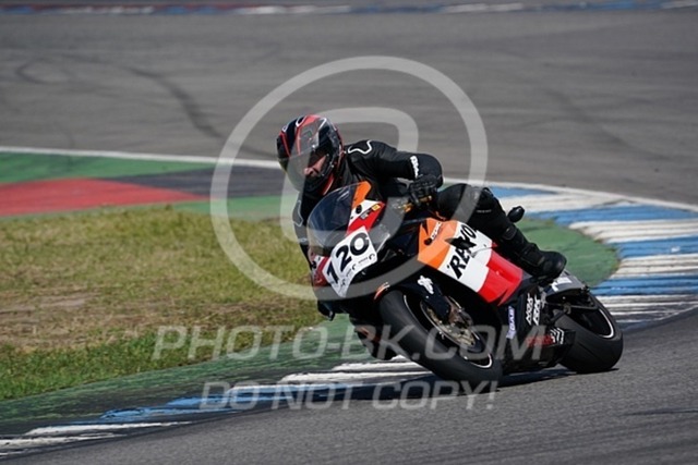 2022_07_01_PBK_15042 | Sportfotografie; SlowMotion; Video; Rennstrecke; Hafeneger; Speer; Racing; RSE; BMW; CBO; Trackday; Motorsportarena; Hockenheimring; Brno; Most; Barcelona; Valencia