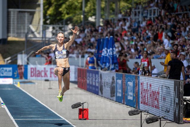 Deutsche Leichtathletik-Meisterschaften; Bochum-Wattenscheid, 25.07.2026 | Kira Wittmann (Hannover 96) beim Dreisprung; Deutsche Leichtathletik-Meisterschaften am 25.07.2026 im Lorheide-Stadion, Bochum-Wattenscheid (Nordrhein-Westfalen).