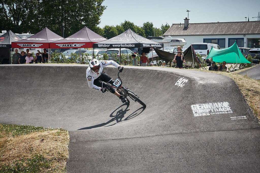 202506251-05 PM25 120@sebastiankopp | German Pumptrack Series - Realisiert mit Pictrs.com