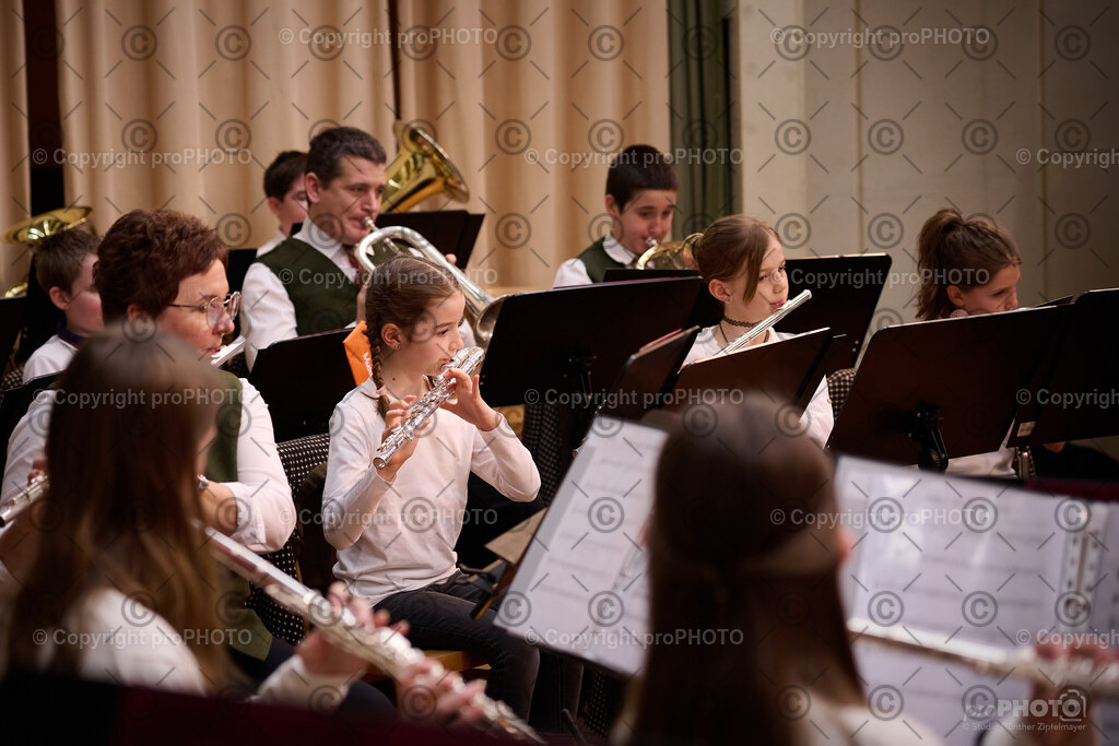 037_202601_MVS-Neujahrskonzert_NZ9_6372 | proPHOTO - Realisiert mit Pictrs.com