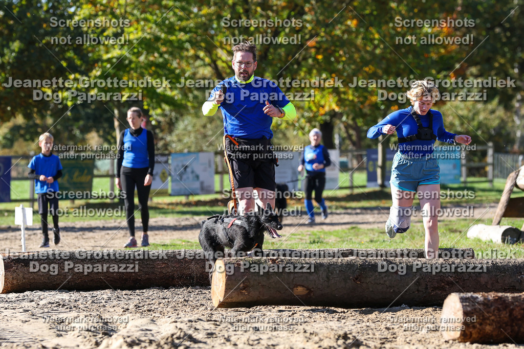 Dog Paparazzi - Strongdog 10-25-2886 | Dog Paparazzi Jeanette Grottendiek Fotografie & Videografie - Realisiert mit Pictrs.com