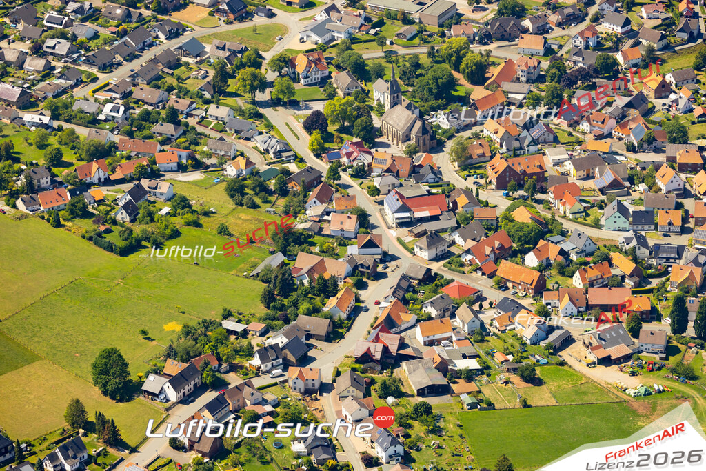 Die Luftaufnahme Giershagen - Marsberg wurde 2022 vom Flugzeug aus (keine Drohne) erstellt. Hohe Auflösung -für große Poster und Wandbilder geeignet - Garantiert!