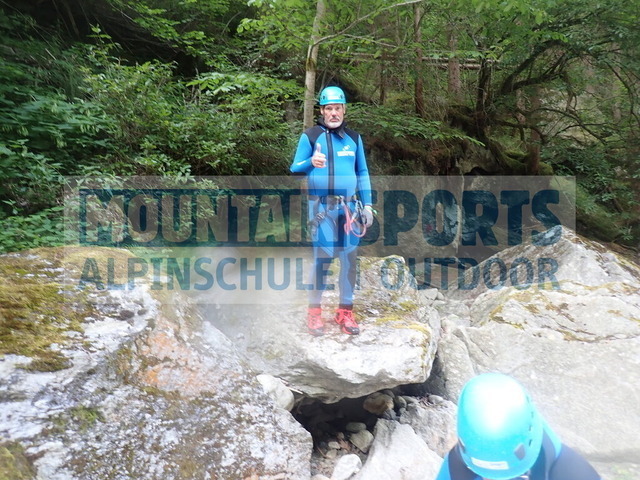 P7090234 | Bestelle die Bilder deines Berg- oder Wasser-Abenteuers mit Mountain Sports bequem von zu Hause aus direkt über unseren Online Fotoshop von pictrs.com. - Realisiert mit Pictrs.com