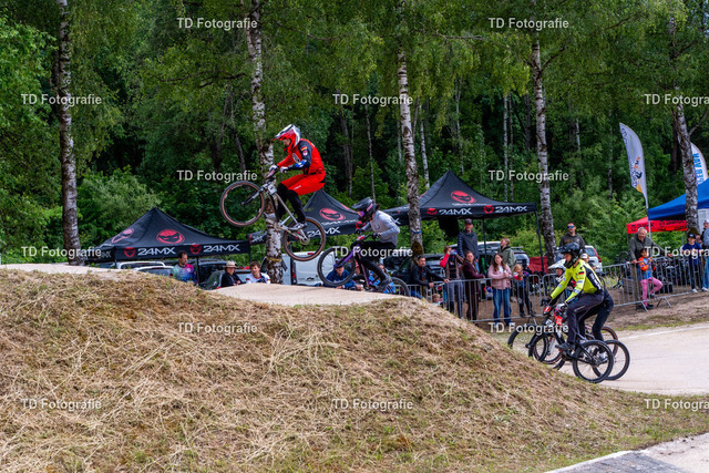 BayBMX2026-05438 | Fotogalerie von Thomas Dettweiler mit Eventbildern und lizenzfreien Fotos. Perfekt als Wandbild, für Büro, Website oder private Nutzung. - Realisiert mit Pictrs.com