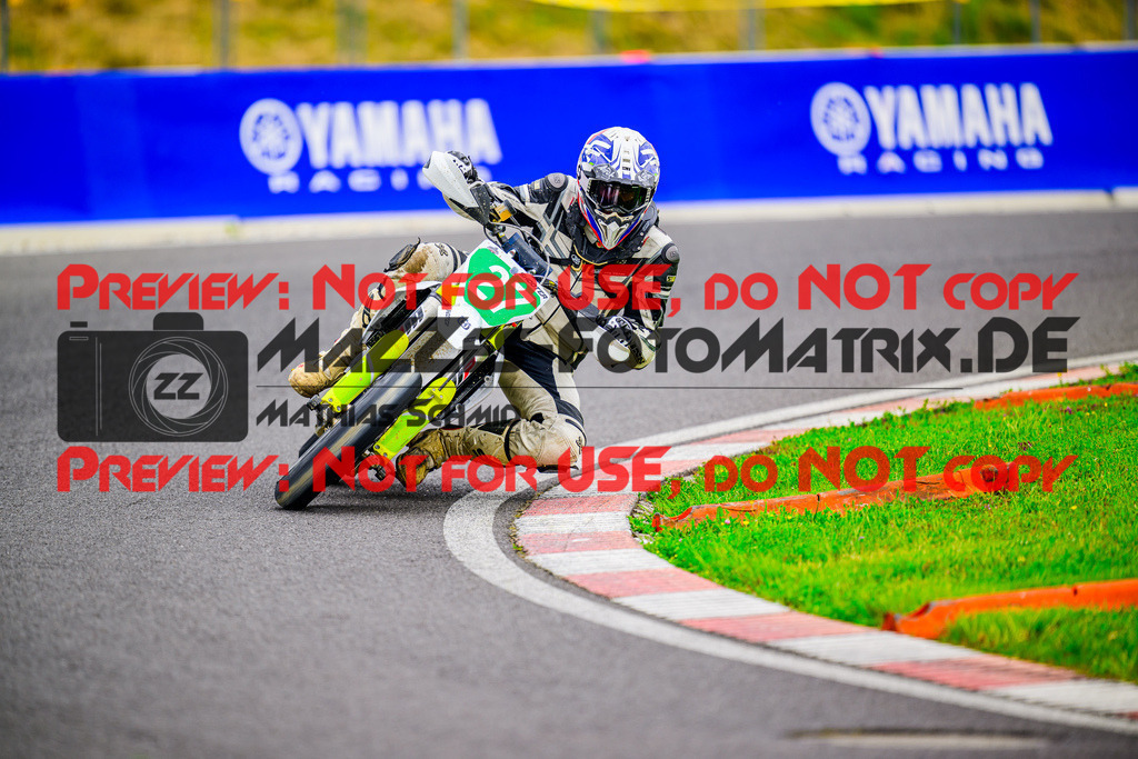 MaZZes_FotoMatrix_240608_6007705_8826 | S5