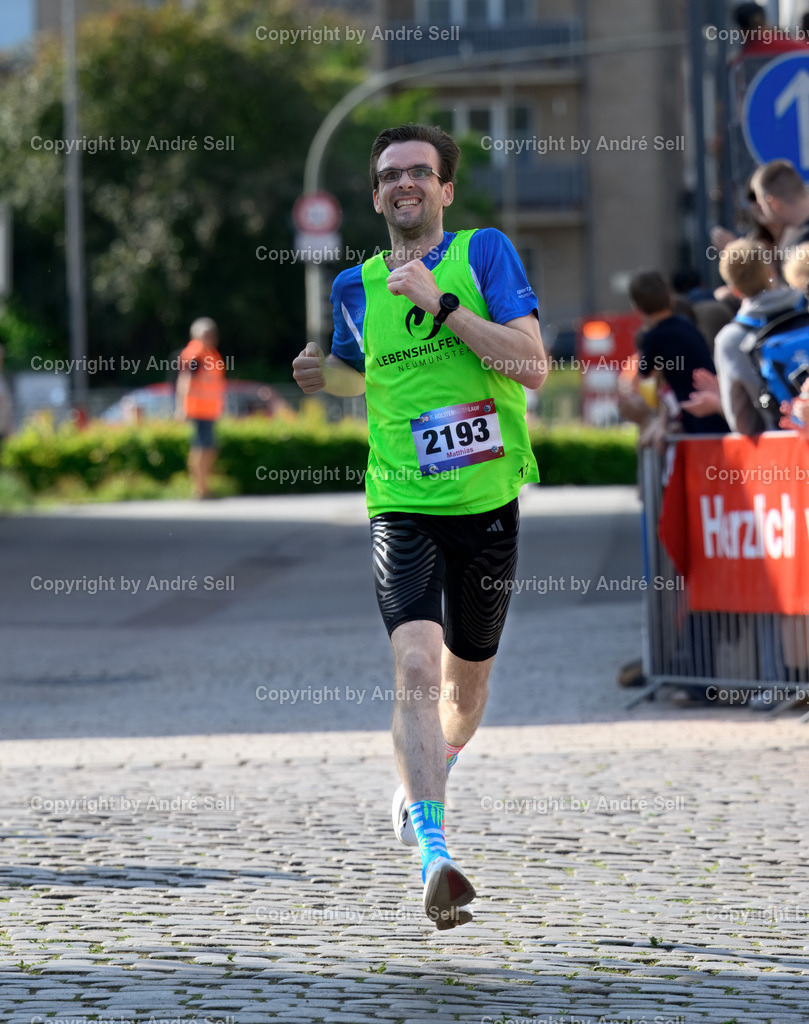 20250613_9264 | Schnellster Neumünsteraner auf Platz 4 männlich HOFFMANN Matthias  / Lebenshilfe Neumünster / 5km Holsten-Galerie-Lauf / Holstenköstenlauf 2025 / Kleinflecken / 24534 Neumünster / 13.06.25 - Realisiert mit Pictrs.com