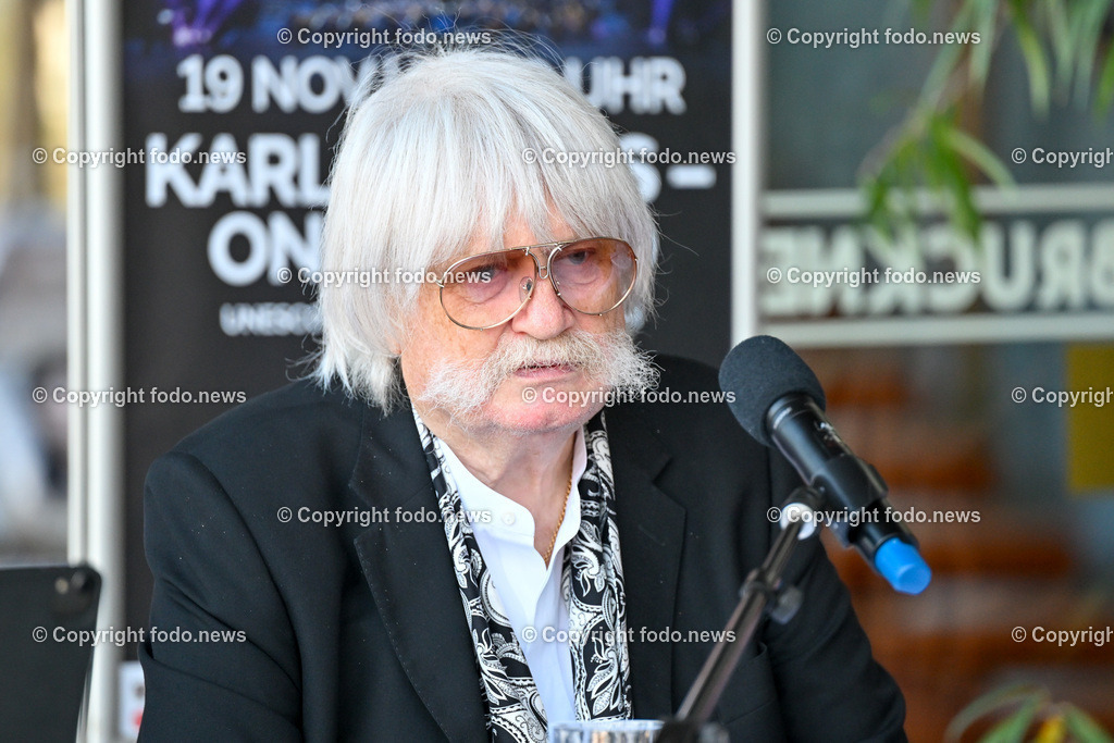 Pressekonferenz Brucknerhaus Linz_ Karl Jenkins _ One World Unesco Concert for Peace 2023_ 20.09.2023-18 | 20.09.2023, Brucknerhaus Linz, AUT, Pressekonferenz Brucknerhaus Linz, Karl Jenkins – One World Unesco Concert for Peace 2023, im Bild Sir Karl Jenkins (Komponist und Dirigent)