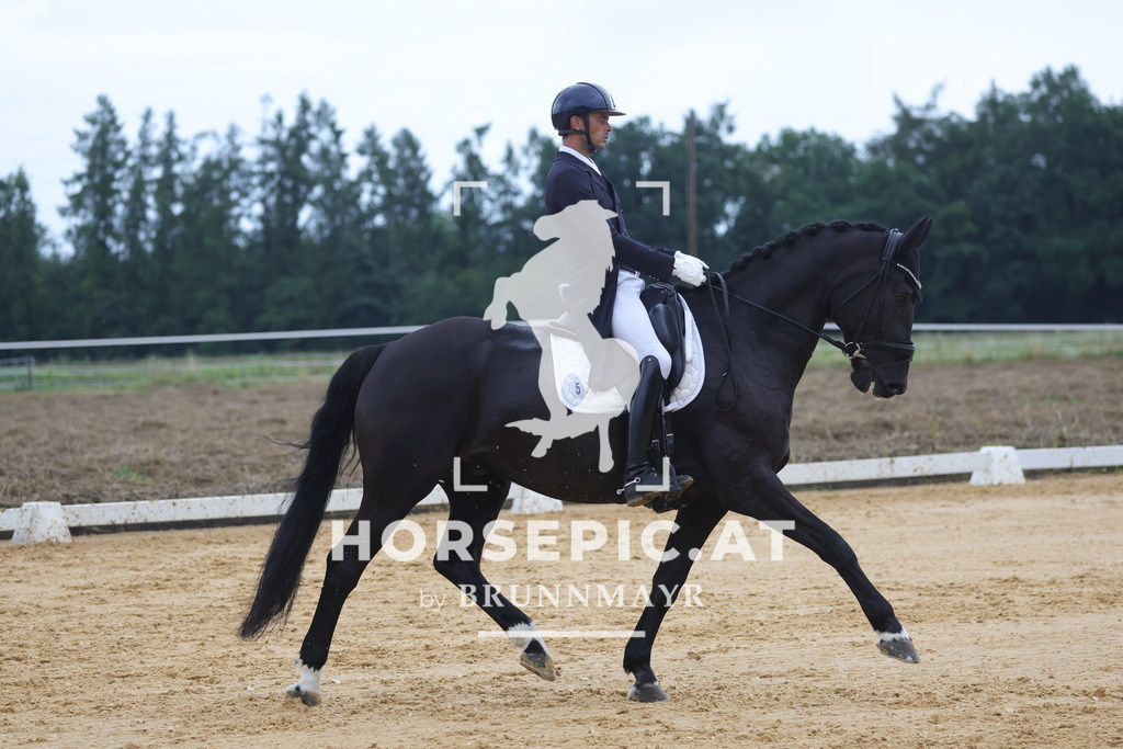 0P6A1764 | Willkommen bei Brunnmayr - Design & Fotografie – Ihrem Spezialisten für Reitturniere und Pferdeveranstaltungen in Oberösterreich, Salzburg und Bayern! Seit über 17 Jahren sind wir leidenschaftlich dabei.