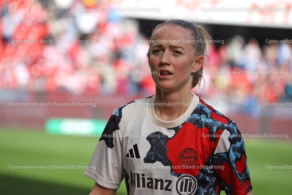 xSSC09032502053 | 09.03.2025, xsscx, Frauen Fußball, 1. FC Köln - FC Bayern München, 1. Fußball Bundesliga, 16. Spieltag, RheinEnergie-STADION, Saison 2024 2025: Lea Schüller (FC Bayern München 11) DFB regulations prohibit any use of photographs as image sequences and or quasi-video. Nordrhein-Westfalen Deutschland