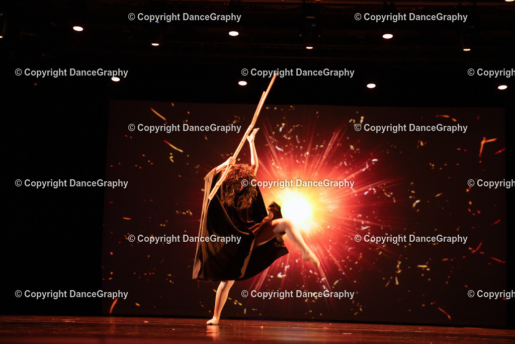 GPHY5712 | DanceGraphy - Realisiert mit Pictrs.com