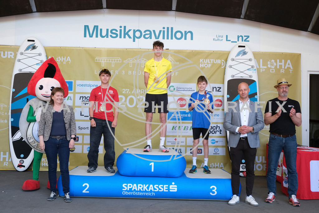 ..... | LINZ,AUSTRIA,27.April 25, Int. 3 Brückenlauf Linz  , Image shows: Photo: WAPICS / Michael Ring