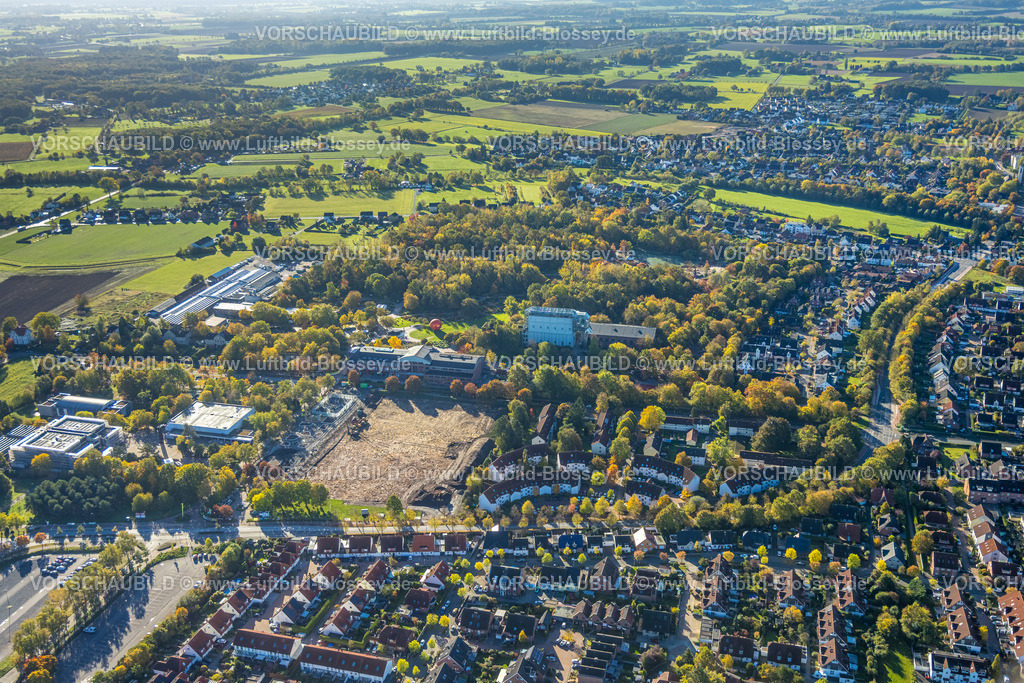 Hamm251001073 | Luftbild, Bauabschnitt der Grünen Umweltachse am Maxipark, Baustelle neben dem Freiherr-vom-Stein-Gymnasium, Eingangsbereich Maximilianpark mit Glaselefant, Uentrop, Hamm, Ruhrgebiet, Nordrhein-Westfalen, Deutschland