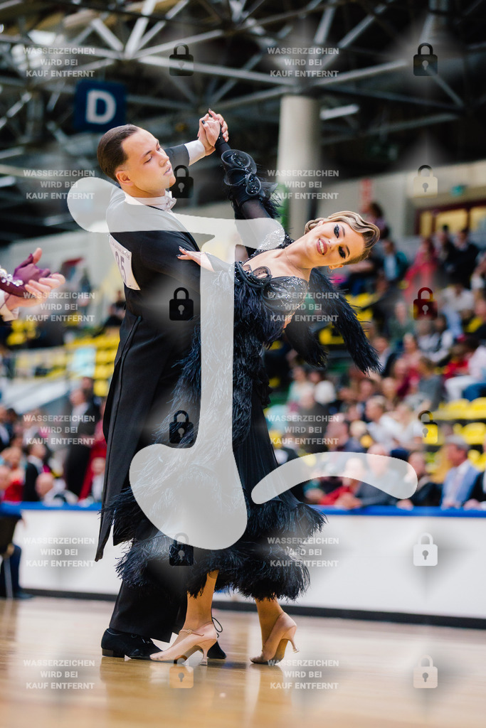 Hessen Tanzt WDSF International Open Standard 25th (85) Wladislaw Treichel _ Diana Weimer (TSZ Blau-Gold Casino Darmstadt)-2025-05-17-8796 | Webshop for digital downloads and prints of dance sport, event & show photographer Julian Link - Realisiert mit Pictrs.com