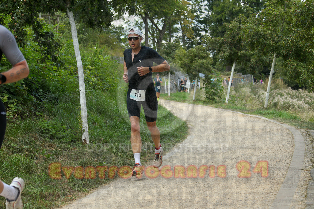 250824_1429_EX1_6403 | Sportfotografie im Rhein-Sieg Kreis, Köln, Bonn, NRW, Rheinland Pfalz, Hessen, etc. Unser Tätigkeitsfeld umfasst den Laufsport vom Volkslauf über den Marathon, Duathlon, Triathon bis zum Ultralauf wie Kölnpfad Ultra oder Schindertrail.