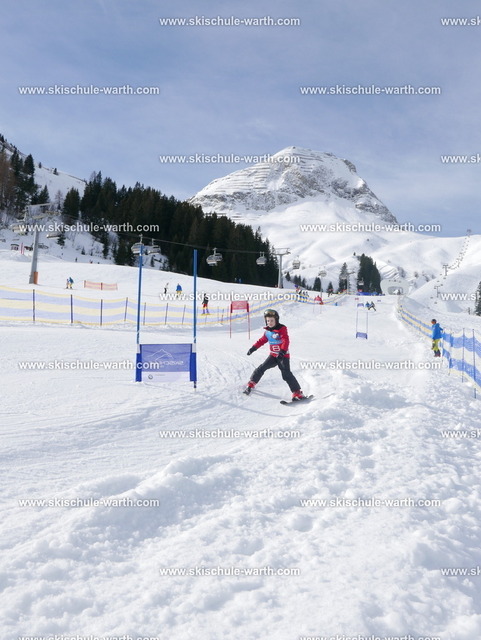Boris (5) | Photos von der Skischule Warth - Realisiert mit Pictrs.com