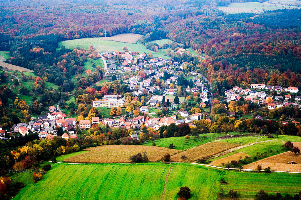 Luftbild: Ortsansicht aus Süden im Ortsteil Waldwimmersbach in Lobbach im Bundesland Baden-Württemberg in Deutschland. Foto: IMG_14229.jpg vom 12.10.2008 durch Werner Riehm/FLY-FOTO.de