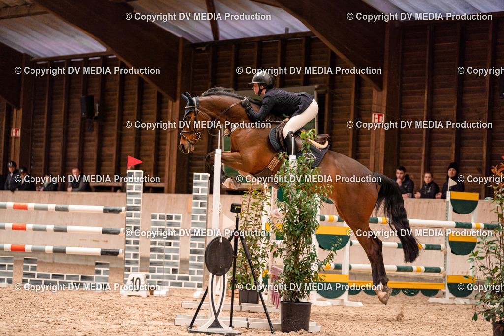 Springen Tag 3-352 | dv-media-shop - Realisiert mit Pictrs.com