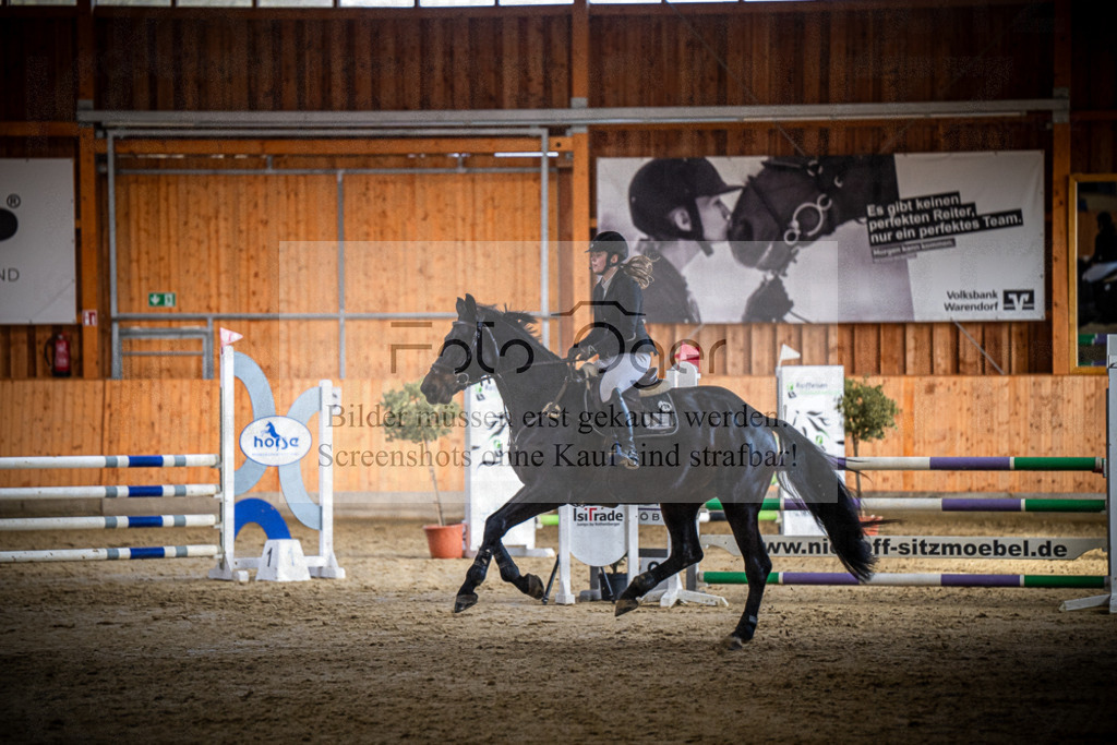 DOS_0778 | Entdecke hochwertige Reitturnierfotos von Foto Oger. Professionell, emotional und authentisch – jetzt Lieblingsmomente im Shop bestellen.Deutschlandweite Turnierfotografie. - Realisiert mit Pictrs.com