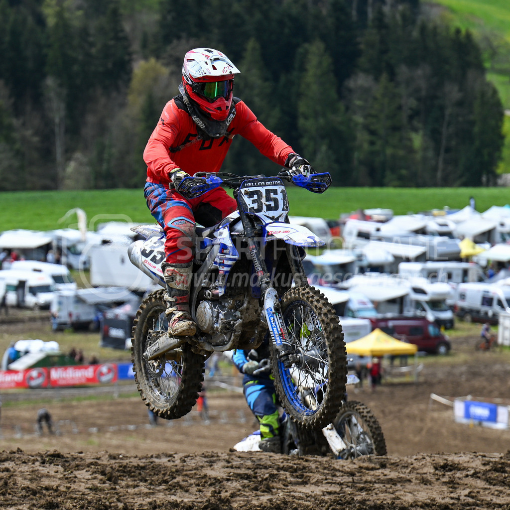 Motocross Schlatt bei Winterthur - 29. April 2023 | #351 Kueng Peter aus Kirchdorf (CH) auf Yamaha in der Kategorie Hobby Open am Motocross Schlatt bei Winterthur, 29. April 2023.
Instagram: @mx_schlatt | @mc_wila | @sam_schweiz
Bild: Sportfotografie Markus Aeschimann | www.markus-aeschimann.ch - Realisiert mit Pictrs.com