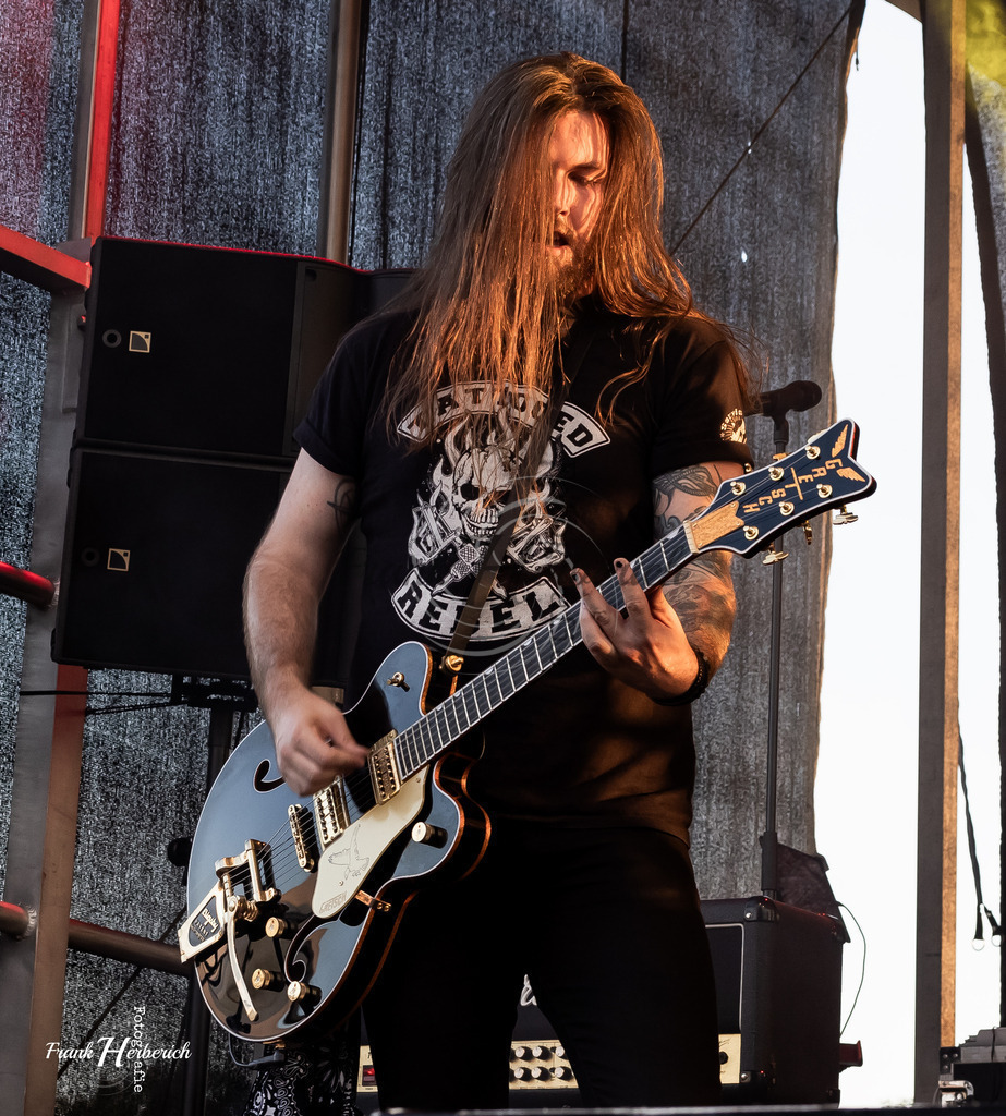 Slash n´Roses | Slash n´Roses - Realisiert mit Pictrs.com