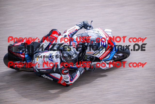 MaZZes_FotoMatrix_240504_6021986_8409 | SBK