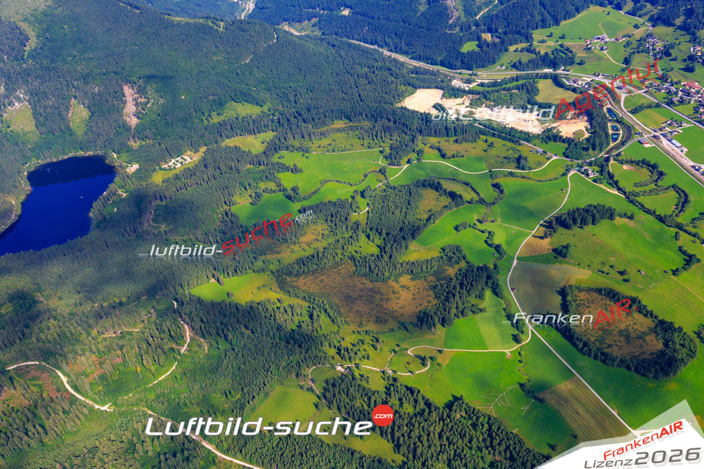Die Luftaufnahme Oedensee - Bad Aussee wurde 2017 mittels Flugzeug (keine Drohne) erstellt. Perfekte Schärfe und Druck- Auflösung- Garantiert!
