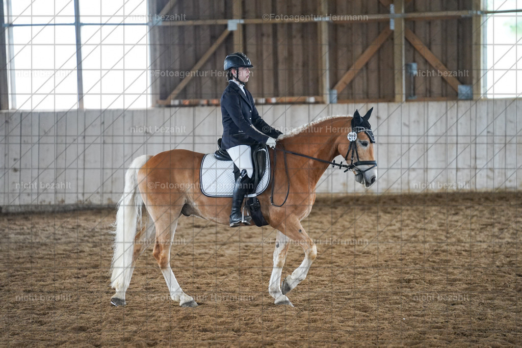 20230520-FAH05237 | Frühjahrsturnier, Landsberg am Lech, 2023, Reitclub Landsberg, Turnierbilder, Fotos Turnier Landsberg, Fotoagentur Herrmann, Turnierfotografen Bayern, Reitsport Fotograf, Pferde Fotograf