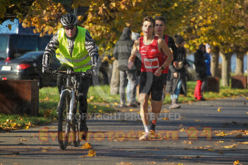 241201_1140_EV4_1350 | Sportfotografie im Rhein-Sieg Kreis, Köln, Bonn, NRW, Rheinland Pfalz, Hessen, etc. Unser Tätigkeitsfeld umfasst den Laufsport vom Volkslauf über den Marathon, Duathlon, Triathon bis zum Ultralauf wie Kölnpfad Ultra oder Schindertrail.