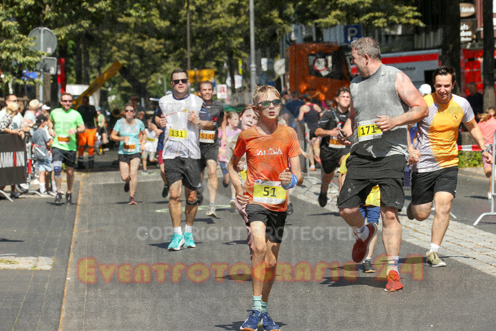 250621_1049_EX1_2705 | Sportfotografie im Rhein-Sieg Kreis, Köln, Bonn, NRW, Rheinland Pfalz, Hessen, etc. Unser Tätigkeitsfeld umfasst den Laufsport vom Volkslauf über den Marathon, Duathlon, Triathon bis zum Ultralauf wie Kölnpfad Ultra oder Schindertrail.