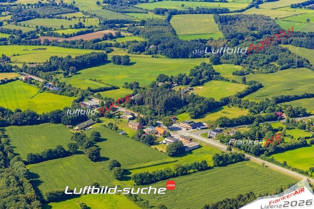 Luftaufnahme Heidkaten Hamweddel - Die Luftaufnahme wurde 2025 vom UL-Flugzeug heraus erstellt ( ohne Drohne ) - Hochauflösende Luftaufnahme - für professionelle Ausdrucke geeignet. Die Geschenkidee !Mit Lizenz und Bildrechte bestellbar