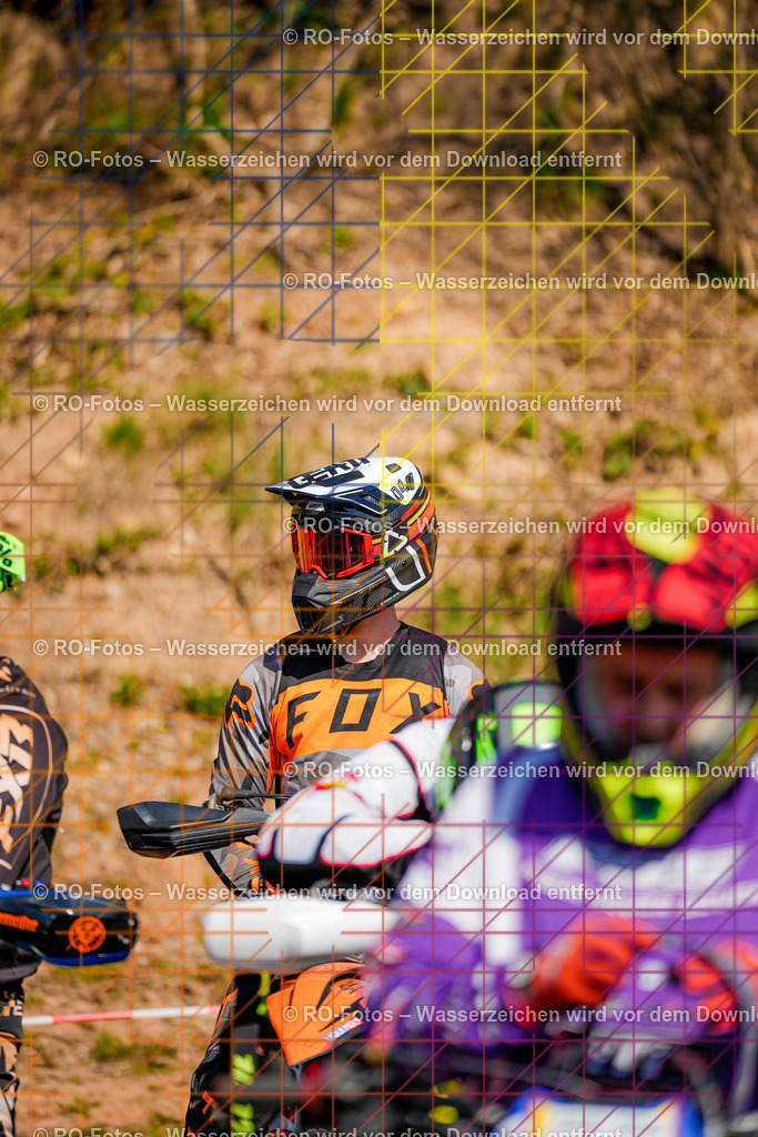 2 Lauf Mernes-93 | Sportfotografie von RO-Fotos: Motorsport, Motocross, Enduro, Laufveranstaltungen und Triathlon. Professionelle Fotos von Sportlern und Events. - Realisiert mit Pictrs.com