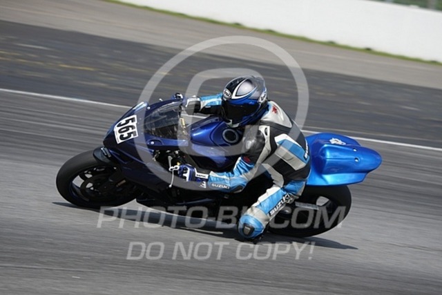 2024_08_05_PBK_13393 | Sportfotografie; SlowMotion; Video; Rennstrecke; Hafeneger; Speer; Racing; RSE; BMW; CBO; Trackday; Motorsportarena; Hockenheimring; Brno; Most; Barcelona; Valencia