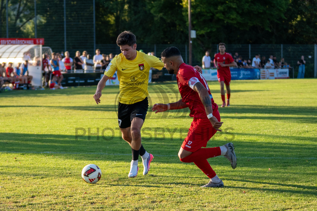 SSV Schwäbisch Hall vs. SG Sonnenhof Großaspach, Fussball, WFV-Pokal, 3. Runde, 11.08.2026 | Lorenz Ender (SG Sonnenhof Großaspach, #17),SSV Schwäbisch Hall vs. SG Sonnenhof Großaspach, Fussball, WFV-Pokal, 3. Runde, 11.08.2026