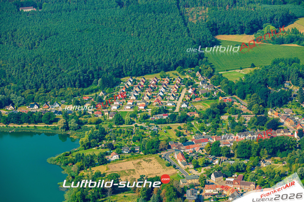 Am Glammsee Warin Bild- Das Luftbild wurde 2025 vom UL-Flugzeug heraus erstellt ( keine Drohne bzw. Drohnenaufnahme ) - Hochauflösende Luftaufnahme -Nicht vergleichbar mit Google Maps oder Satelittenbilder- Die Geschenkidee !Mit Lizenz und Bildrechte bestellbar - CC