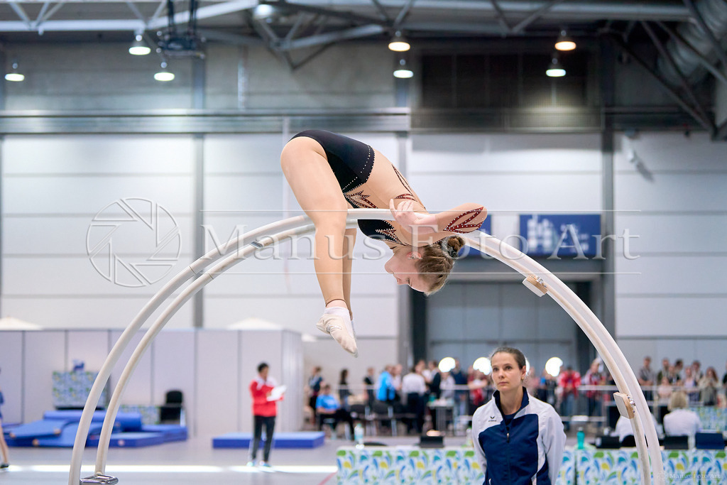 A-DSC04707 | Professionelle Sportfotografie in Hamburg, Schleswig-Holstein und Niedersachsen – spezialisiert auf Rhönrad, Geräteturnen, Leistungsturnen und rhythmische Sportgymnastik. Bundesweite Begleitung von Rhönrad-Events. Jetzt Sport-Fotos - Realisiert mit Pictrs.com