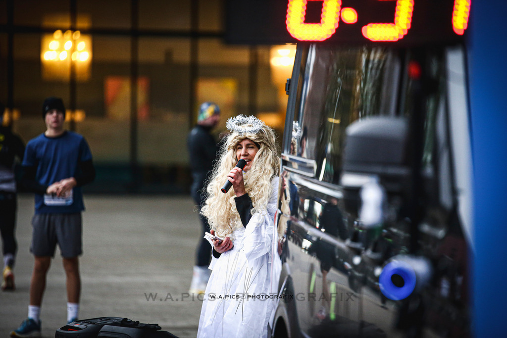 ..... | Linz, AUSTRIA,14. Dezember 25, ALOHA WINTERLAUF DEZEMBER 25 , Image shows: Photo: WAPICS / Andreas Willdoner