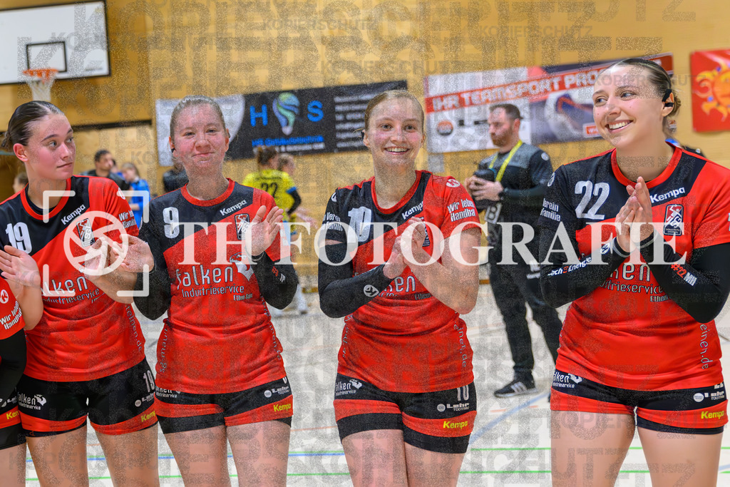 GER, SG Maulburg/Steinen - SV Allensbach 2, Handball, Suedbadenliga, 2. Spieltag, Saison 2023/2024, 14.10.2023 | Elisa Geiss (SG Maulburg/Steinen, #19), Tamara Posovzky (SG Maulburg/Steinen, #09), Amely Haas (SG Maulburg/Steinen, #10), Maike Hartmann (SG Maulburg/Steinen, #22)

GER, SG Maulburg/Steinen - SV Allensbach 2, Handball, Suedbadenliga, 2. Spieltag, Saison 2023/2024, 14.10.2023

Foto: TH Fotografie/Thomas Hess