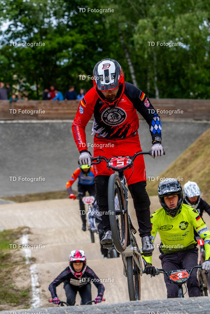 BayBMX2026-06430 | Fotogalerie von Thomas Dettweiler mit Eventbildern und lizenzfreien Fotos. Perfekt als Wandbild, für Büro, Website oder private Nutzung. - Realisiert mit Pictrs.com