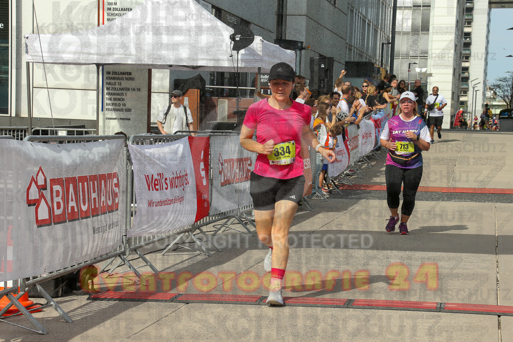 250920_1339_EX1_6041 | Sportfotografie im Rhein-Sieg Kreis, Köln, Bonn, NRW, Rheinland Pfalz, Hessen, etc. Unser Tätigkeitsfeld umfasst den Laufsport vom Volkslauf über den Marathon, Duathlon, Triathon bis zum Ultralauf wie Kölnpfad Ultra oder Schindertrail.