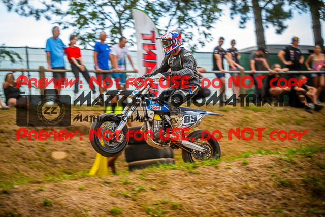 MaZZes_FotoMatrix_230916_9545 | UE40