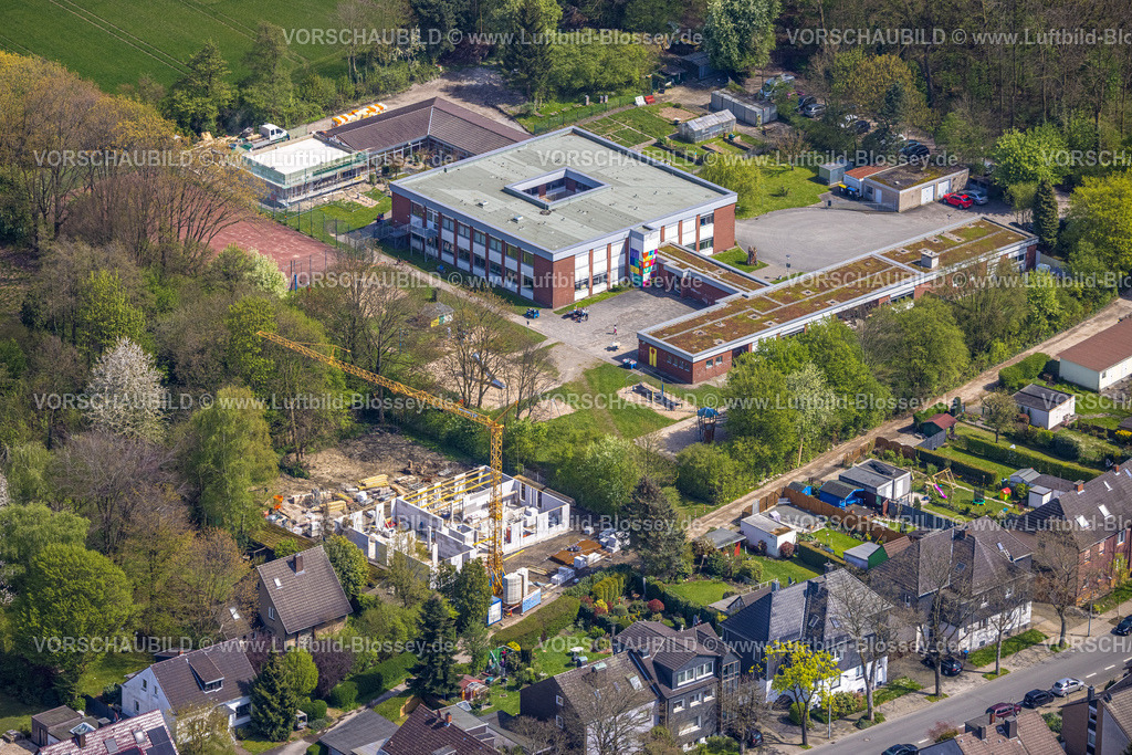 Herne230403182Ost | Luftbild, Robert-Brauner-Schule, Baustelle und Wohngebiet Bergstraße, Herne-Süd, Herne, Ruhrgebiet, Nordrhein-Westfalen, Deutschland