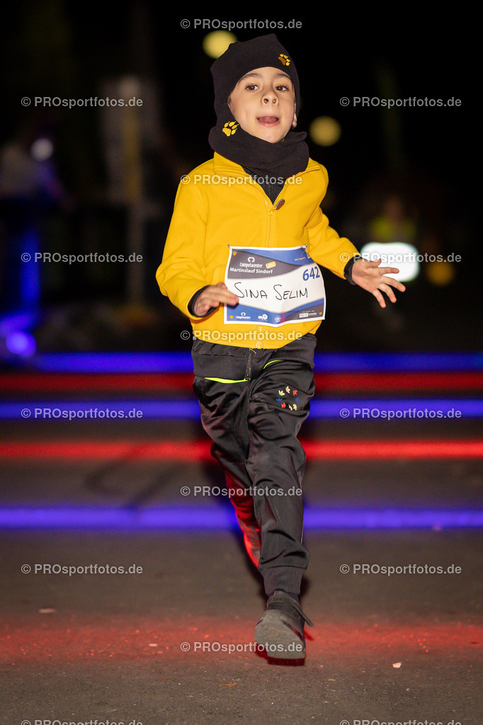 Computacenter Martinslauf Sindorf 2022 in Kerpen-Sindorf, 10.11.2022 | Impressionen vom Computacenter Martinslauf Sindorf 2022 am 10.11.2022 in Kerpen-Sindorf (Nordrhein-Westfalen).