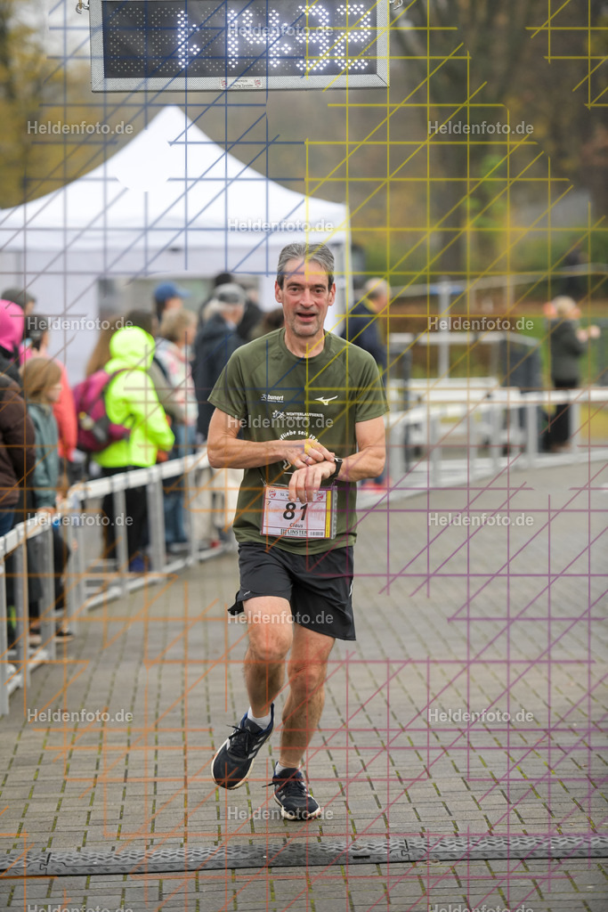 Neusser Erftlauf 2025  | 15km Neusser Erftlauf 2025 Foto: Heldenfoto.de